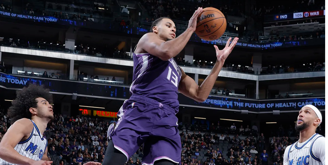 国王15连败刷新队史 穆雷：纵观历史也罕