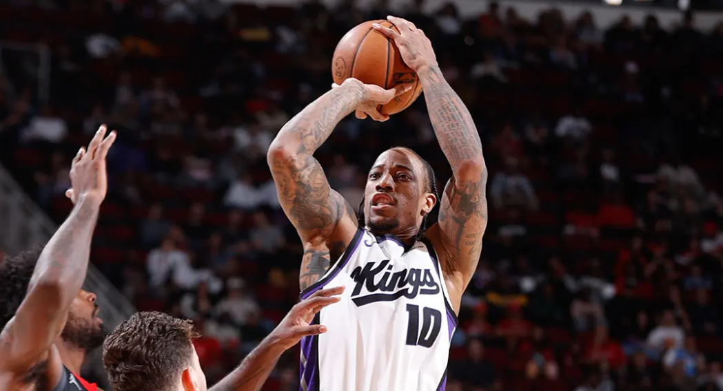 里程碑！德罗赞连超哈夫利切克&皮